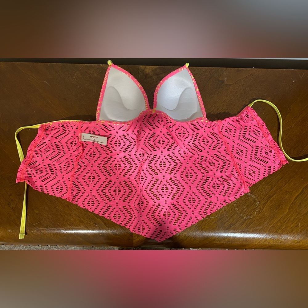 Pink Halter Bikini Set - Picture 4 of 9